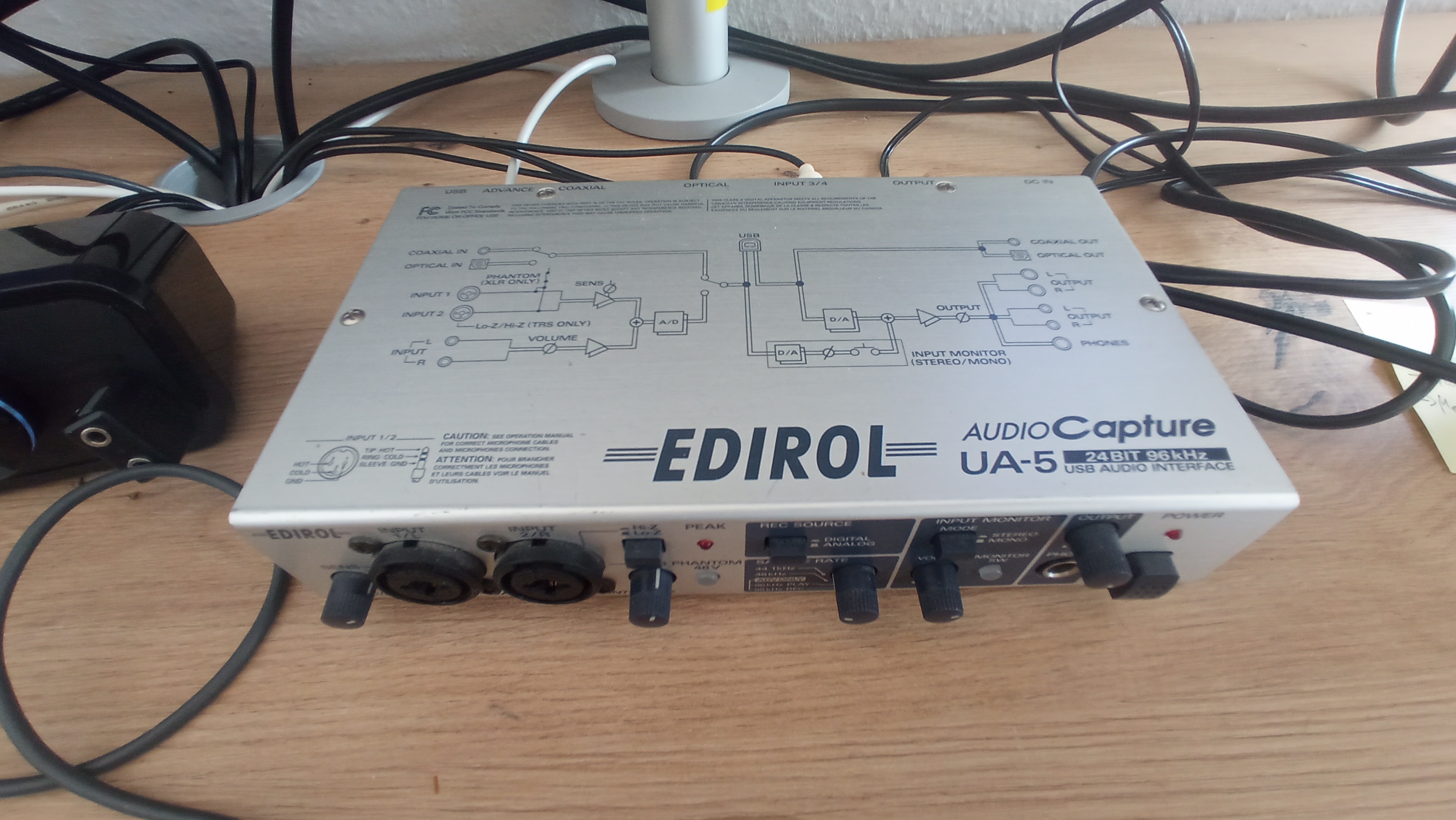 EDIROL UA-5 Audio Interface